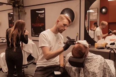Barber- Fryzjer Męski - BlackBeard